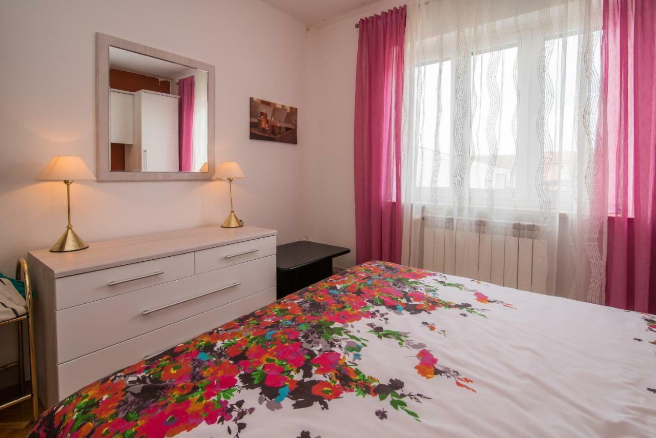 Ferienwohnung Ksenija Kornić Exterior foto